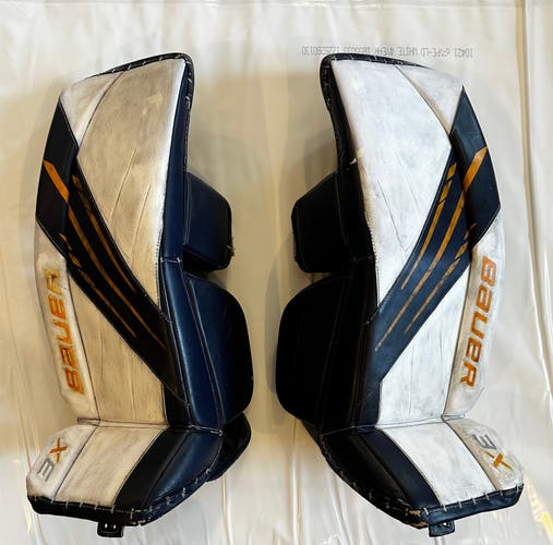 Small Bauer Vapor 3X Goalie Leg Pads (Used)