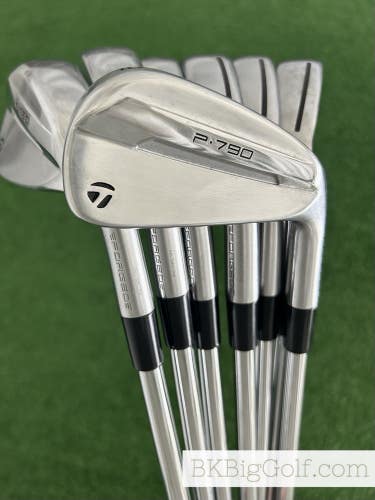Taylormade P790 25 Forged Iron Set 4-P / KBS Tour Lite Stiff
