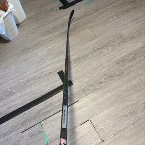 Senior CCM JetSpeed FT7 Pro Left Hand Hockey Stick P28 80 Flex (new)