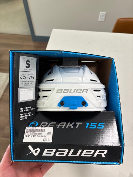 Small Bauer Re-Akt 155 Helmet