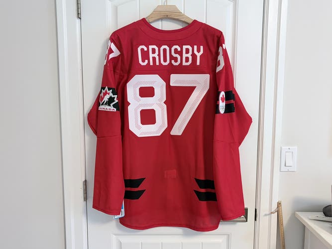 BNWT Authentic Bauer 2026 Olympics Canada Sidney Crosby Semi Pro Jersey Size 54
