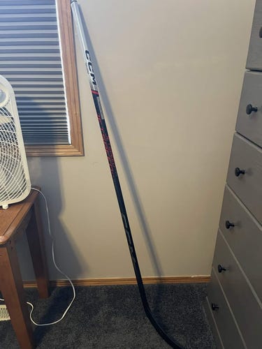 Intermediate CCM JetSpeed FT6 Team Right Handed Hockey Stick P29 65 Flex Pro Stock (New)