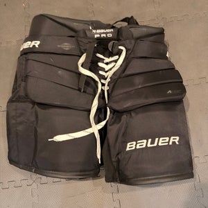 Senior Large Bauer Pro Hockey Goalie Pants (Used)