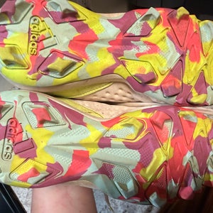 Kid's 1.5Y (Big Kids / Youth) Adidas (Used)