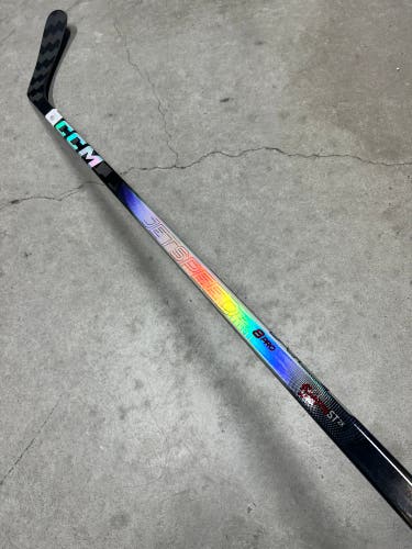 30 Flex P29 Senior CCM FT8 Pro Right Hand Hockey Stick Pro Stock (New)
