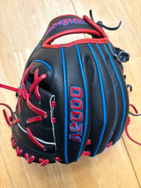2022 Wilson A2000 RH Infield Baseball Glove 11" (New)