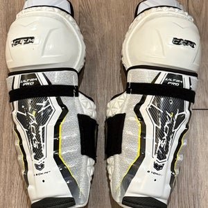 Senior CCM Ultra Tacks Pro 14" Shin Pads Pro Stock (Used)