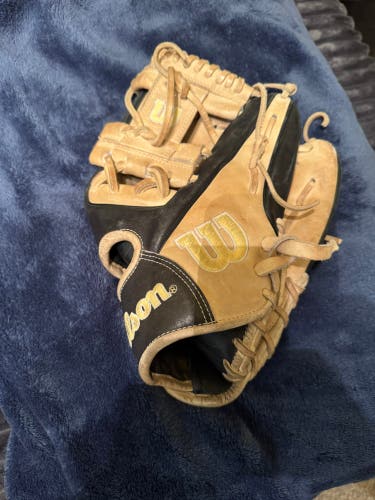 Wilson A2000 1786 RH Infield Baseball Glove 11.5" (Used)
