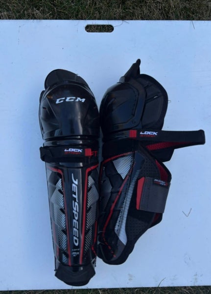 Senior CCM JetSpeed FT1 15" Shin Pads (Used)