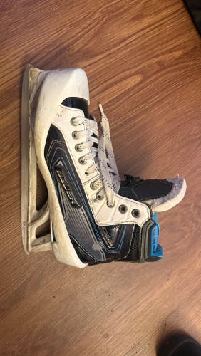 2016 Bauer Reactor 9000 Hockey Goalie Skates 9 (Used)