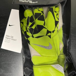 Nike Vapor Grip3 Volt/Black Goalkeeper Soccer Gloves Size Adult 7 HQ0304-702