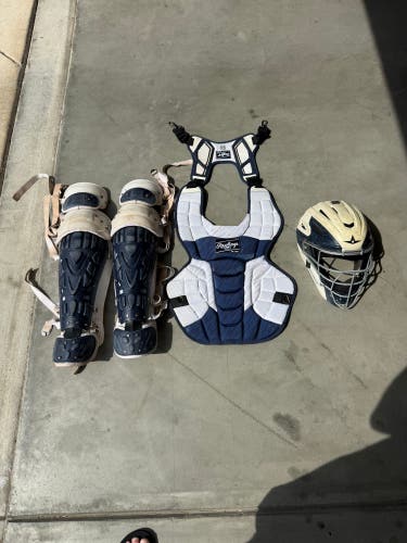 Navy Rawlings Catcher's Set (Used)