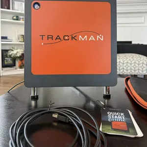 TRACKMAN 3e GOLF LAUNCH MONITOR INDOOR / OUTDOOR.