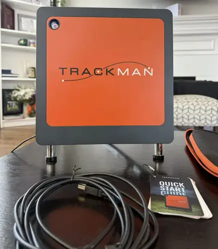 TRACKMAN 3e GOLF LAUNCH MONITOR INDOOR / OUTDOOR.