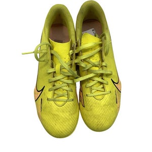 Used Nike Soccer Cleats Yellow Junior 04 11347-S000265609