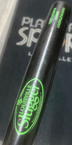 Used Louisville Slugger GENUINE BB/SB Wood Bat 27" 11497-S000156216