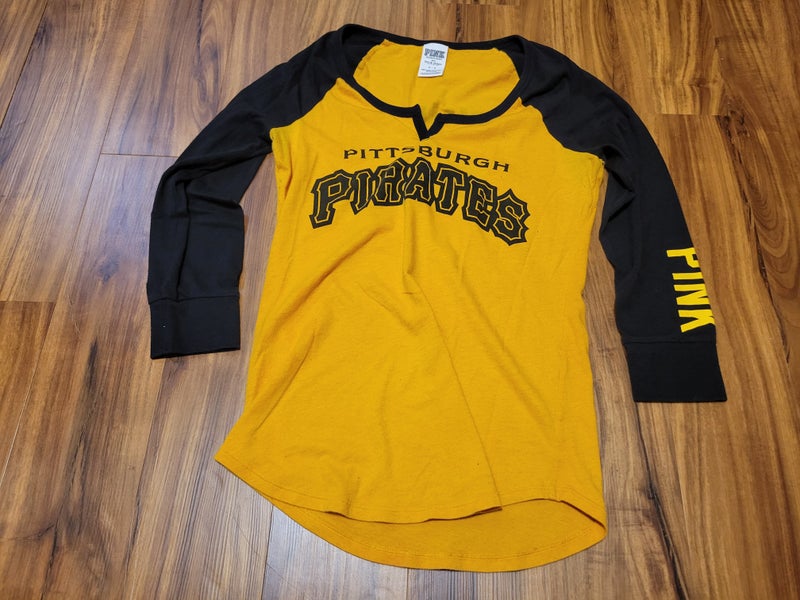 Pink Victoria's Secret Pittsburgh Pirates MLB Ladies Long Sleeve Shirt, Tag Size Small