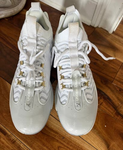 White Size M 10.0 (W 11.0) Under Armour (New)
