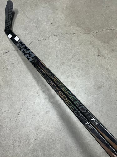 2 PACK 100 Flex Custom P28 Senior CCM Jetspeed FT7 Pro Right Hand Hockey Stick Pro Stock (New)