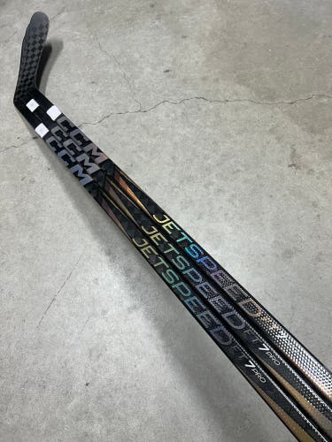 3 PACK 100 Flex Custom P28 Senior CCM Jetspeed FT7 Pro Right Hand Hockey Stick Pro Stock (New)