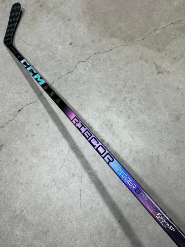 85 Flex P90 Senior CCM RibCor Trigger 8 Pro Left Hand Hockey Stick Pro Stock NHL (New)