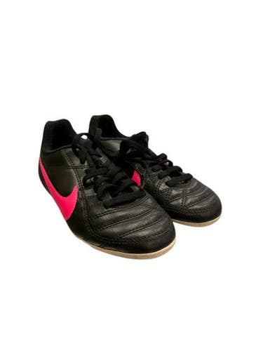 Used Nike Soccer Cleats Black Youth 11.0 11863-S000025560