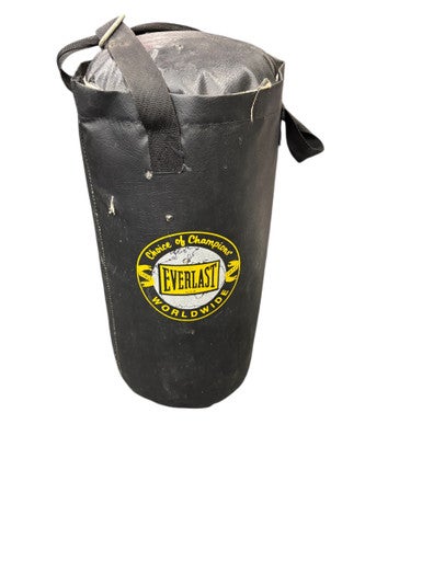 Used Everlast CHOICE OF CHAMPIONS BAG Boxing Heavy Bag Black 40 lb 11863-S000025530