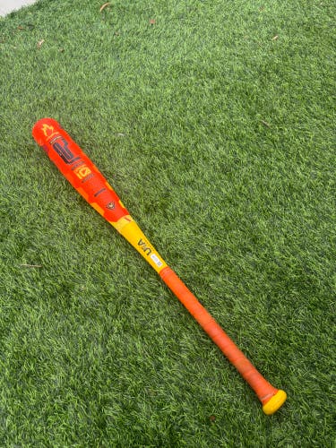 2025 Easton Hype Fire Composite USABat Certified Bat (-10) 19 oz 29" (Used)