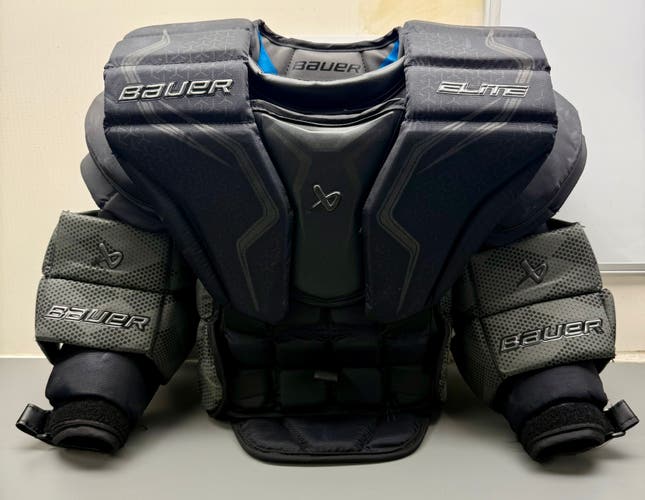XS intermediate Bauer Elite Goalie Chest Protector (Used)