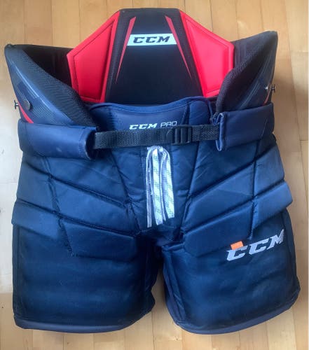 CCM Pro Hockey Goalie Pants Sr L (Used)