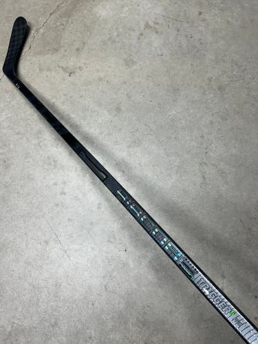 100 Flex P92 Senior CCM RibCor Trigger 6 Pro Right Hand Hockey Stick Pro Stock NHL (New)