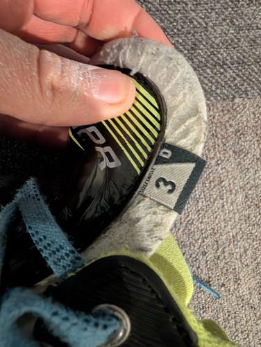 Bauer GSX Hockey Goalie Skates Regular Width Size 3 (Used)