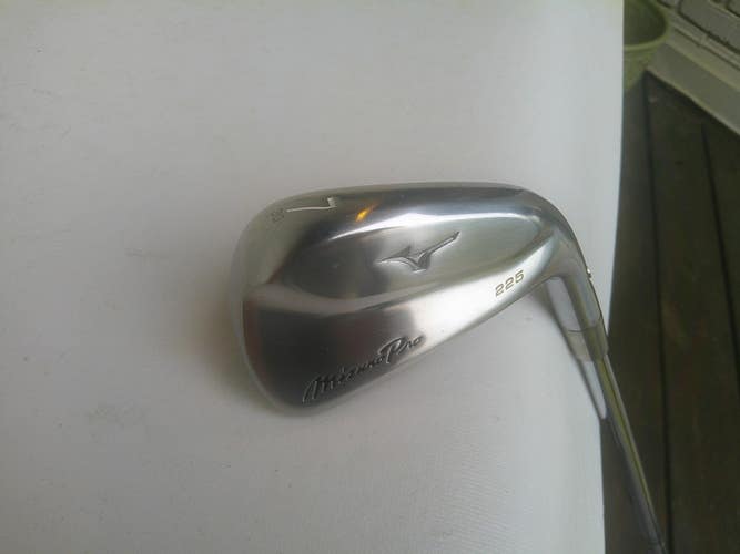 MIZUNO PRO 225 7-Iron DEMO/FITTING Club w/ True Temper DG X100 X-Stiff Shaft