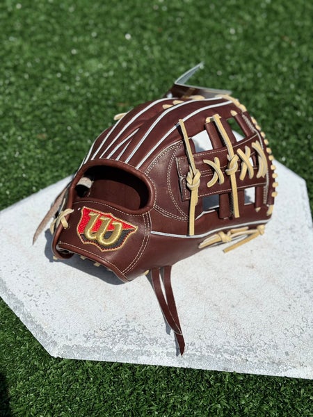 Wilson Staff baseball (hardball) 12in Brand new with tags