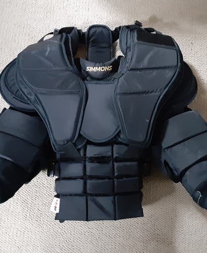 Large Simmons 997 Goalie Chest Protector Pro Stock (Used)