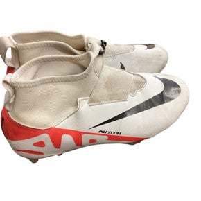 Used Nike Soccer Cleats White Senior 5.5 11846-S000101797