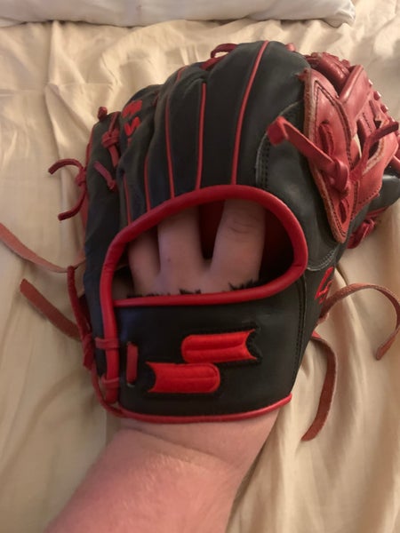 SSK Z5 RH Outfield Baseball Glove 12.75" (Used)