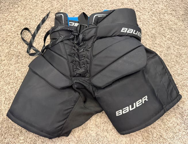 Junior L/XL Bauer GSX Hockey Goalie Pants (Used)