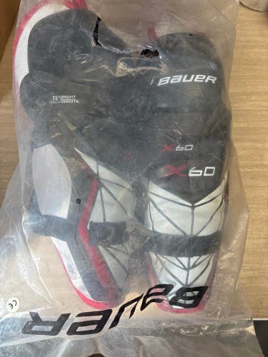 Junior Bauer Vapor X60 11 Shin Pads (New)