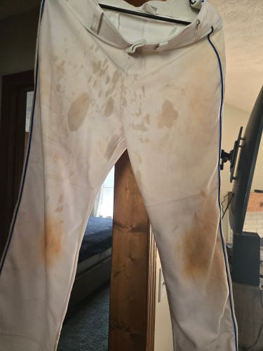 White XL Kids Unisex Pants (Used)