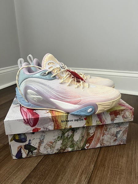 Men's Size M 11.5 (W 12.5) Shoes (New)