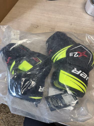 Junior Large Bauer Vapor X2.9 Elbow Pads (New)