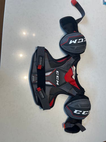 Men's Large Youth CCM JetSpeed FT1 Shoulder Pads (Used)