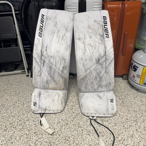 Medium Bauer Supreme S29 Goalie Leg Pads (Used)