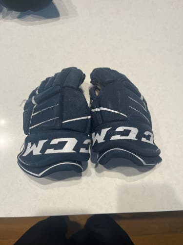 CCM JetSpeed FT350 Gloves 10" (Used)