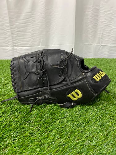 Wilson A2000 LH Pitcher's Baseball Glove | 11.75"