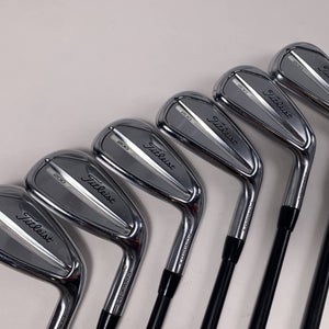 Titleist T200 2023 Iron Set 5-PW Fujikura Axiom VeloCore 105g Stiff Graphite RH