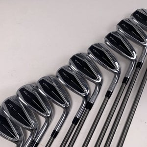 TaylorMade Qi Iron Set 4-PW+GW+SW+LW AeroTech SteelFiber i80 Regular RH