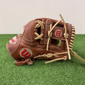 Wilson A2000 RH Infield Baseball Glove | 11.75"