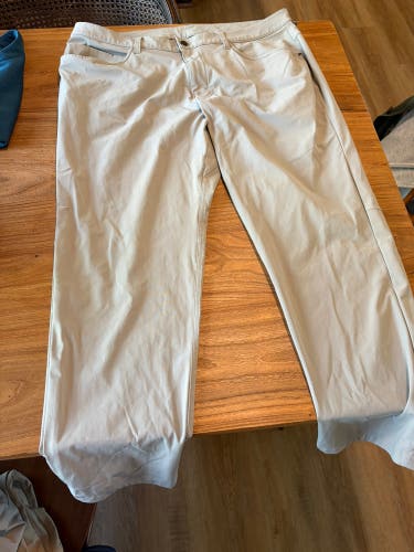Size 38 Slim Fit Men’s ABC Lululemon Pants